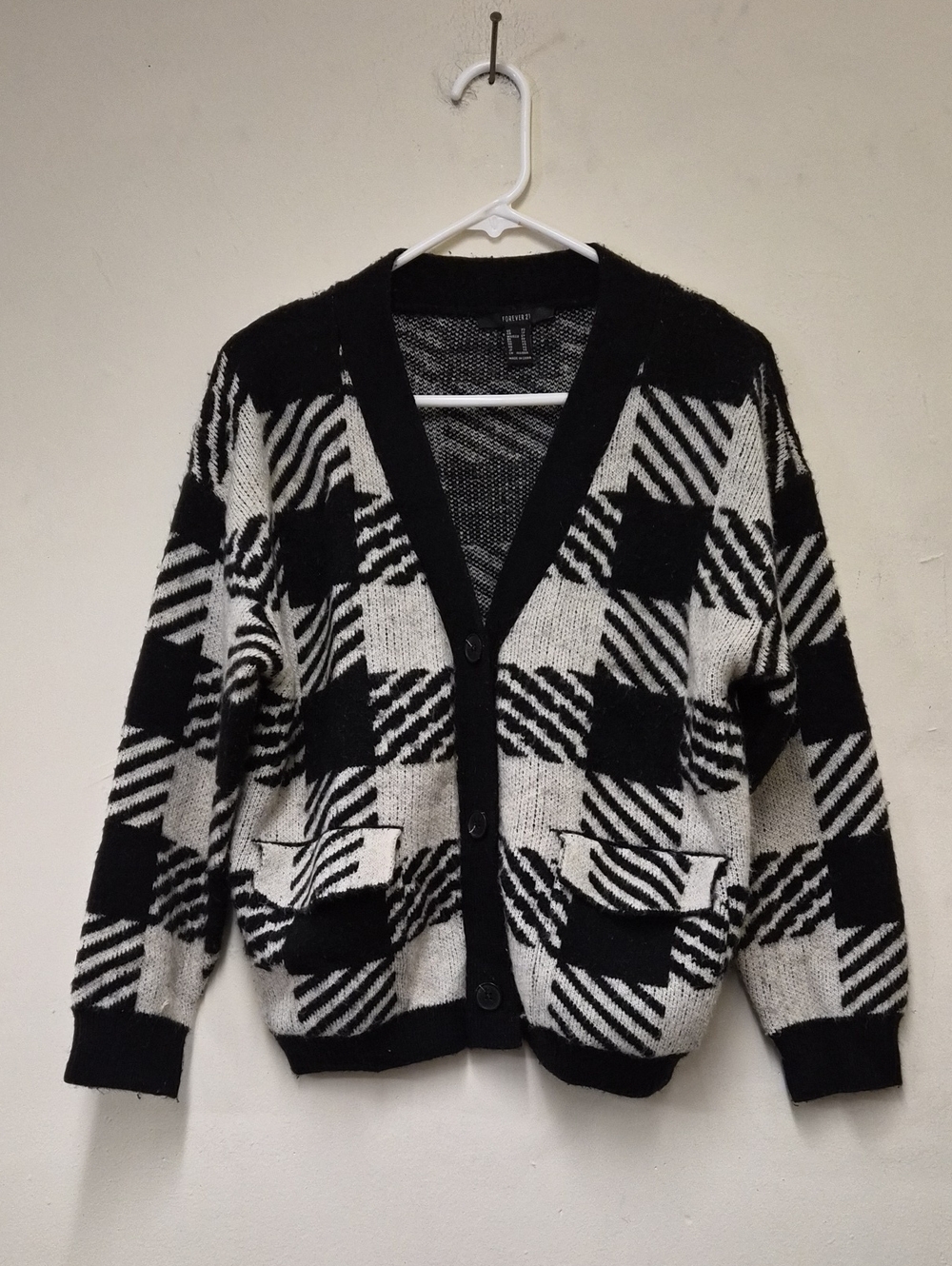 Forever 21 Black and White Plaid Women's Cardigan Size XS